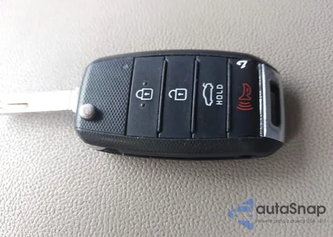 2018 Kia Optima Lx z USA, uszkodzony, nr VIN 5XXGT4L36JG210914